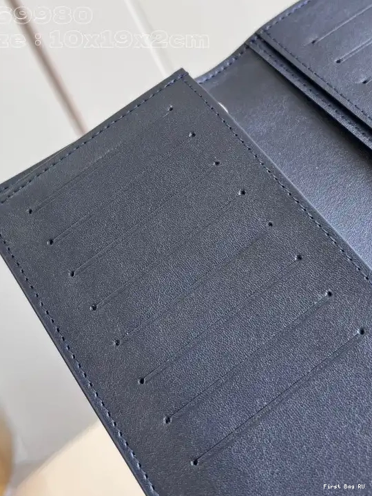 First bag BRAZZA LOUIS VUITTON WALLET-10*19*2cm 0606